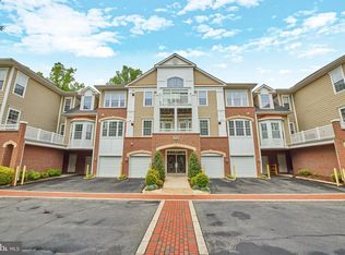 7880 Rolling Woods Ct UNIT 2M8, Springfield, VA 22152