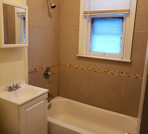 2nd image of 85 Van Nostrand Ave APT 4