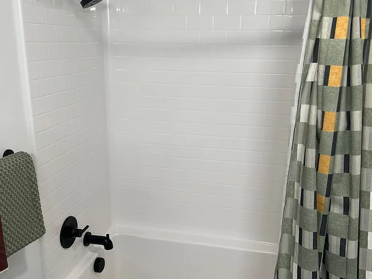 Rainford Apartments — Photo 184