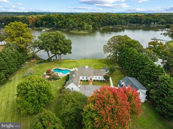 100 Bryans Channel Way, Queenstown, MD 21658