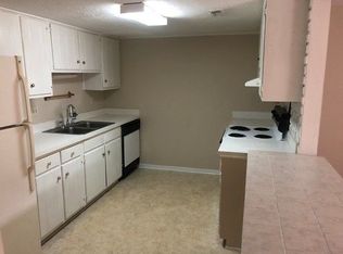 401 Advocate Ct UNIT D, Newport News, VA 23608