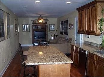 2nd image of 9 Laura Ln