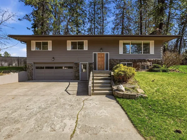 1223 W Bellwood Dr, Spokane, WA 99218