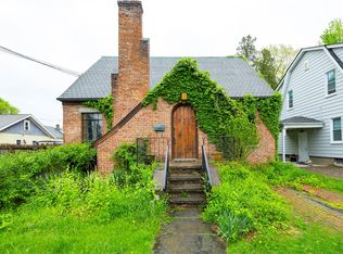 67 Davis Ave, Poughkeepsie, NY 12603