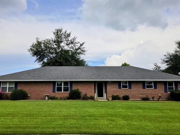 481 Pine Hills Dr, Calhoun, LA 71225