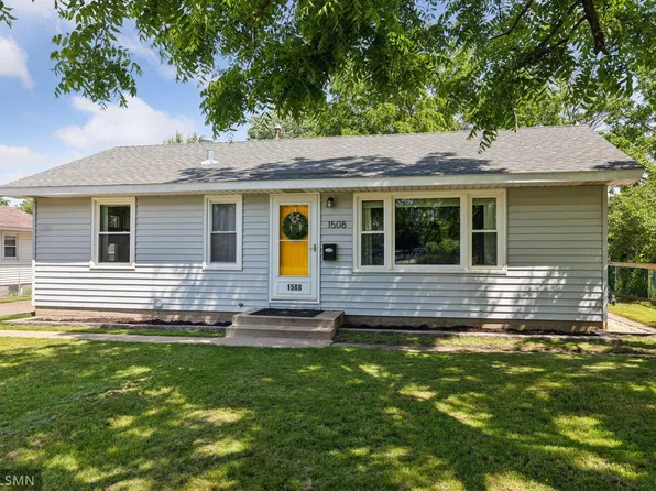 1508 E 86th St, Bloomington, MN 55425