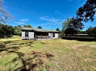 810 W North St, Livingston, TX 77351