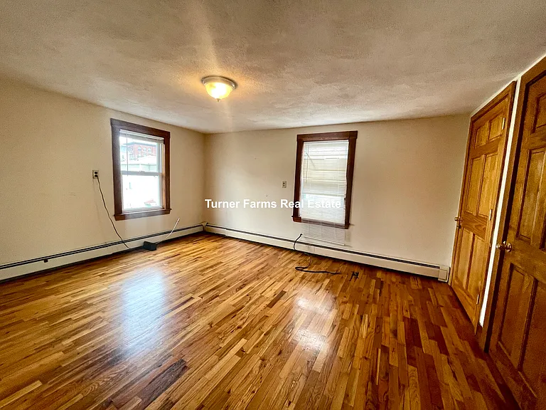 585-587 Somerville Ave #A-1 — Photo 15