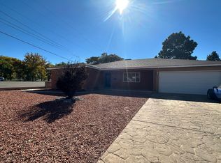 7604 Morrow Ave NE, Albuquerque, NM 87110