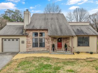 7400 Foxglove Ln, Knoxville, TN 37918