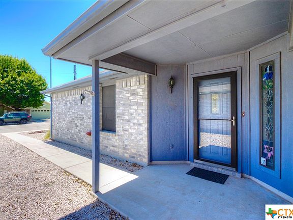 3rd image of 1273 Buttercup Ln