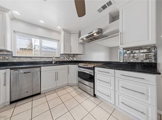 4272 E Russell Rd, Las Vegas, NV 89120