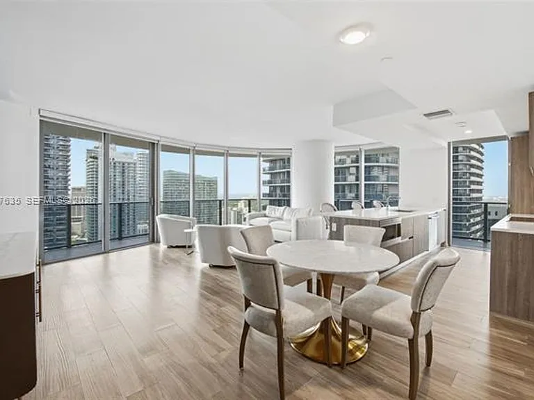 801 S Miami Avenue Rd #3101 — Photo 2