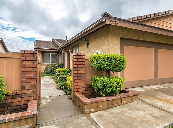 2nd image of 25560 Alicante Dr
