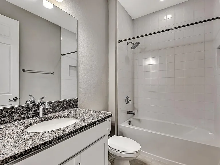 5825 Millennium Silver Ct — Photo 33