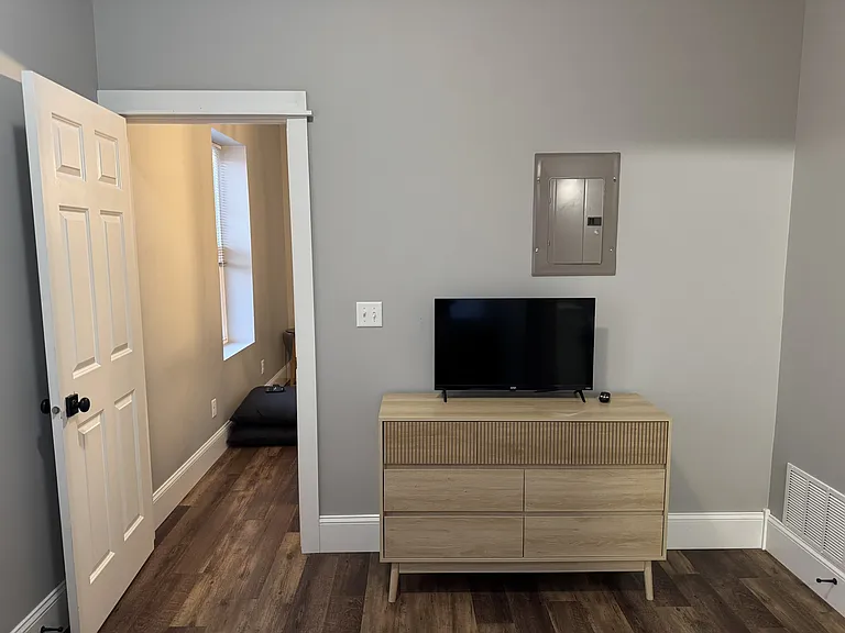 201 West Ave #11 — Photo 12