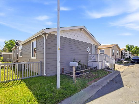 3rd image of 1724 Clark Street LOT 465