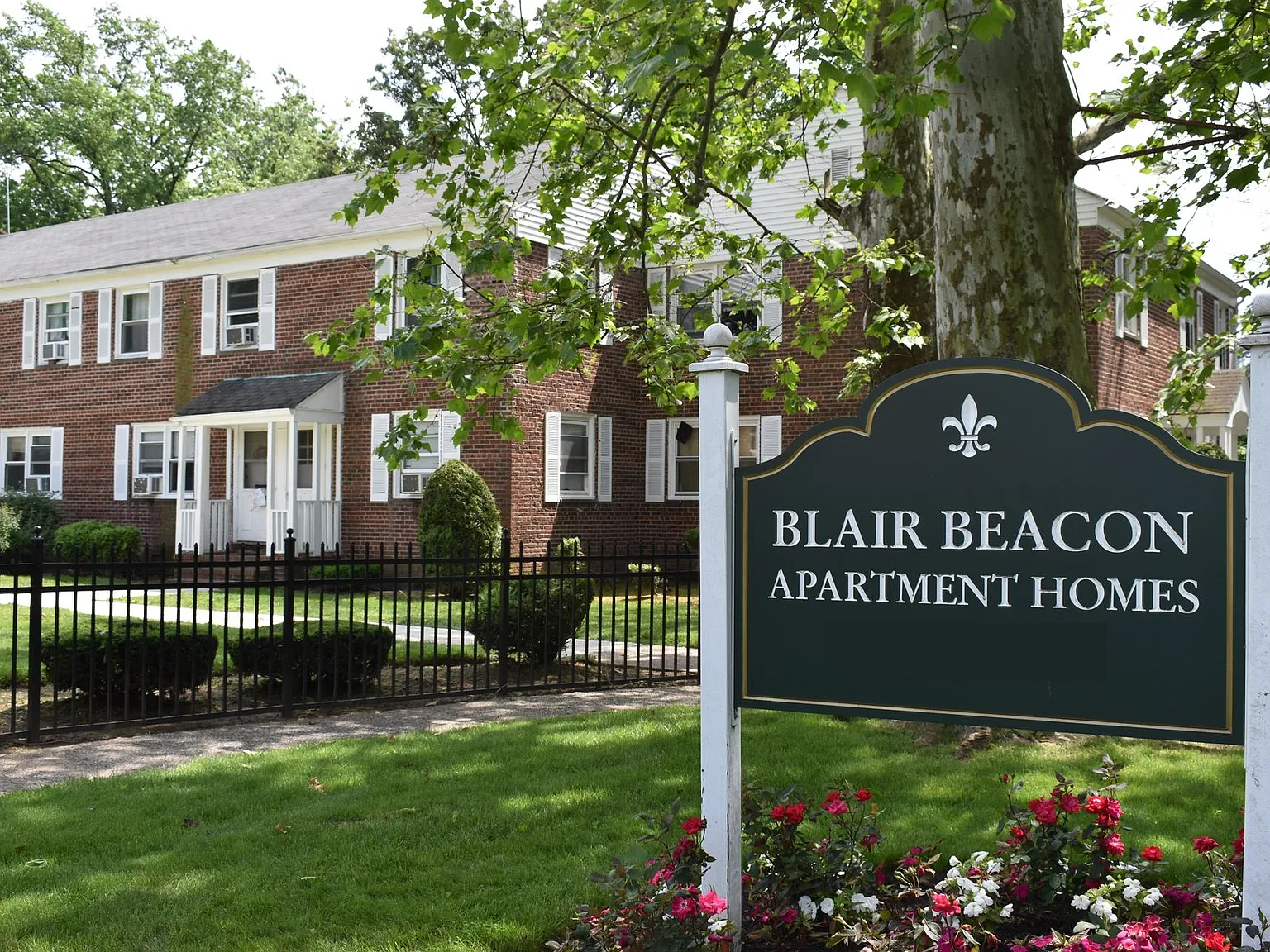 Blair Beacon Apartment Homes — Photo 1