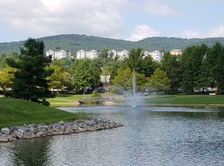 2407 Highpoint View Ct UNIT 303, Frederick, MD 21702