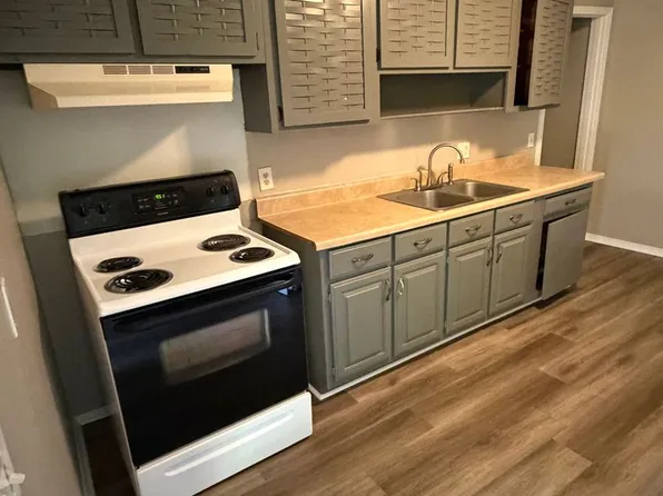 1010 N Larchmont, 1010 N Larchmont Ave #B, Chattanooga, TN 37411