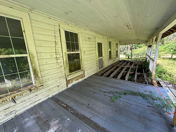 2nd image of 1180 County Road 4203