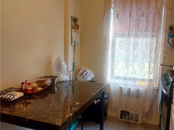 2425 Haring Street image 1 of 6