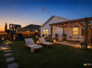 542 Summersweet Rd, New Braunfels, TX 78130