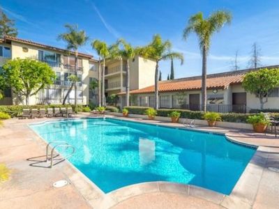 12720 Burbank Blvd, Valley Village, CA, 91607