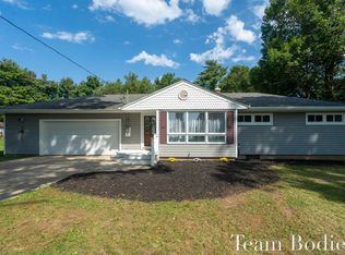 395 E Maple St, Climax, MI 49034