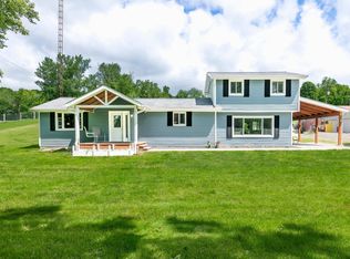 3340 S Allen St, Bloomfield, IN 47424