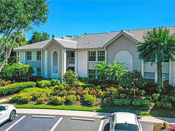 3rd image of 4250 Lake Forest DR #322