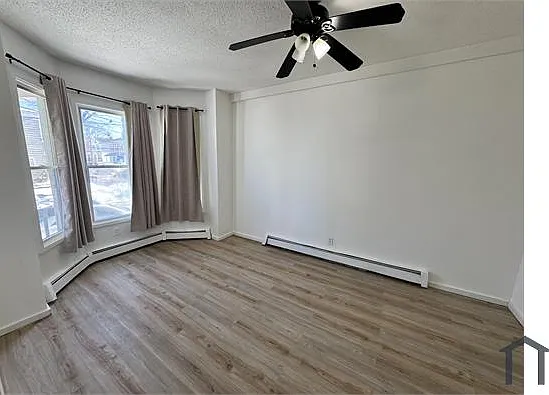 1 Seeley St #2 — Photo 2