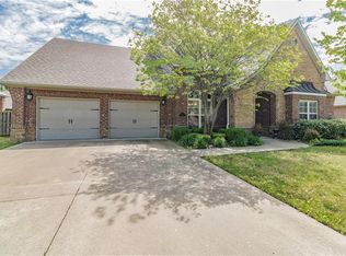 5110 S Bent Tree Dr, Rogers, AR 72758