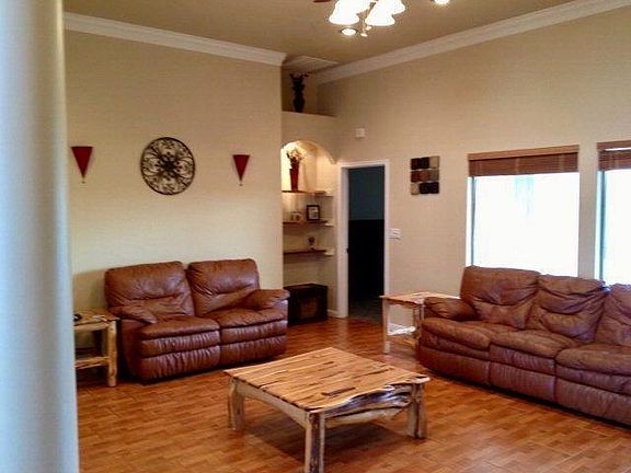 4th image of 170 Western Oaks