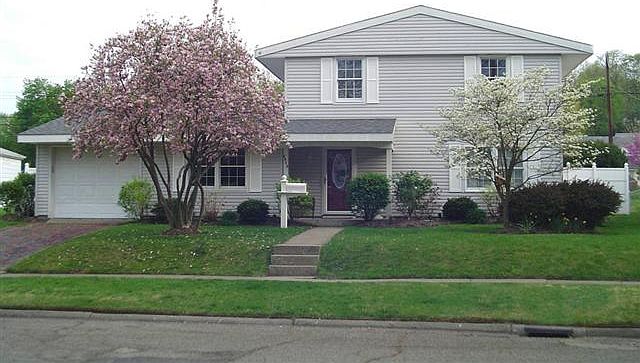 1st image of 1812 Frank Dr