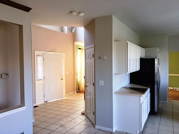 3rd image of 2509 E Westwood Ct