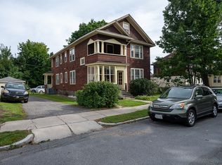 153 West St, Worcester, MA 01609