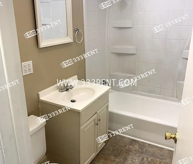 13718 Cypress Ave — Photo 7