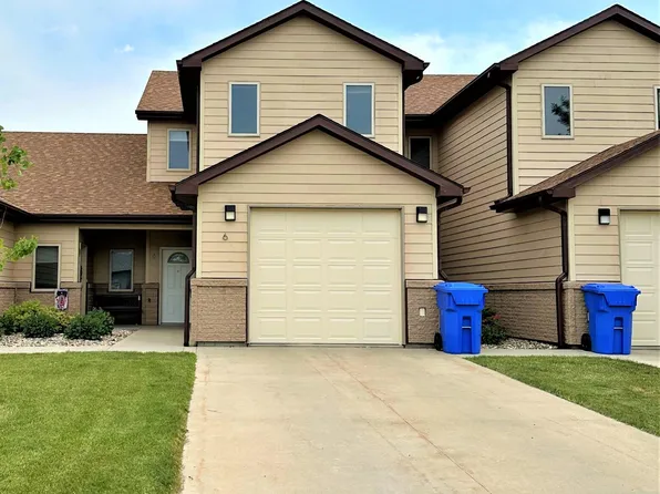 1916 Prospect Ave #6, Aberdeen, SD 57401