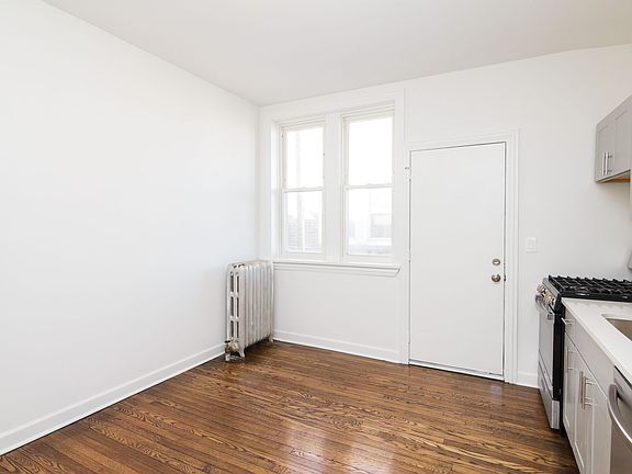 4th image of 6565 N Lakewood Ave #6571-3
