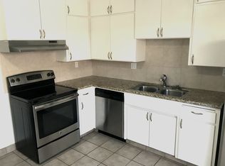 935 Minnewawa Ave APT D, Clovis, CA 93612