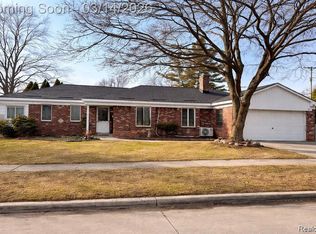 5441 Arden Ave, Warren, MI 48092