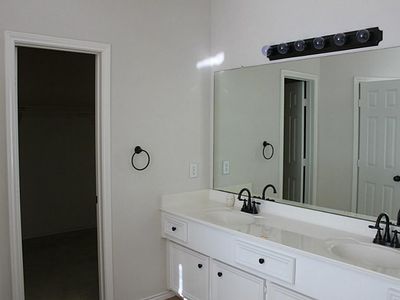 7426 Fall Springs Ln, Humble, TX, 77396