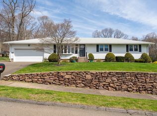 200 Bender Rd, Hamden, CT 06518