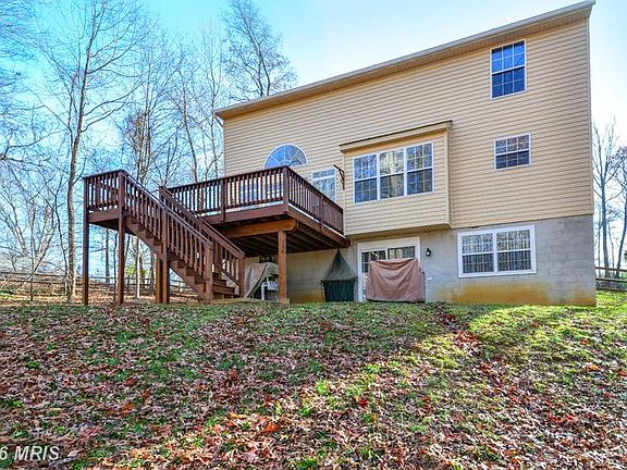 3rd image of 784 Paul Birch Dr
