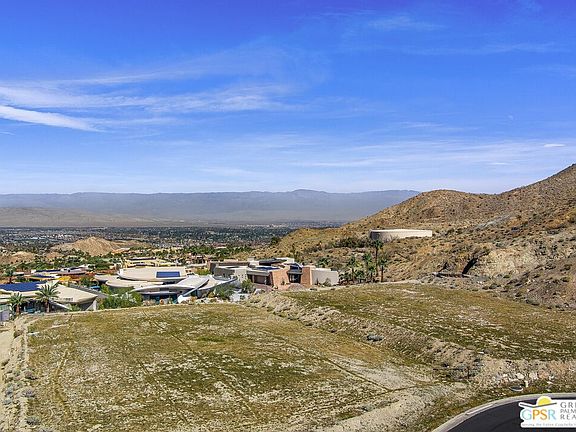 4th image of 44 Rim Crest Rd