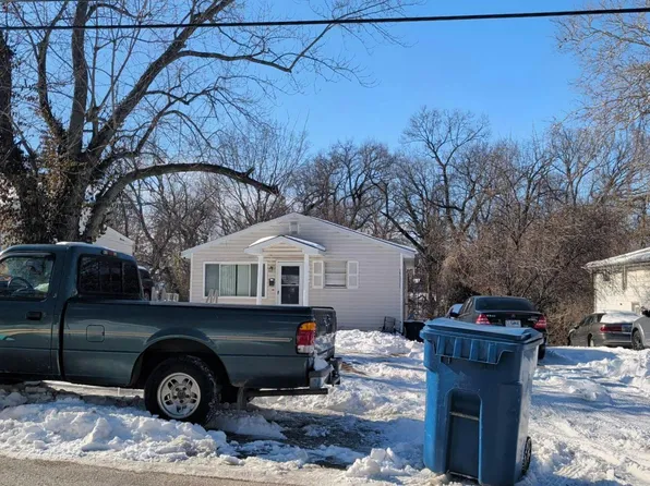 2959 Walton Rd, Saint Louis, MO 63114