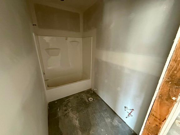 5th image of 5085 N Toben Ct