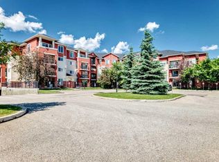 156 SE Country Village Cir NE #115, Calgary, AB T3K0E5