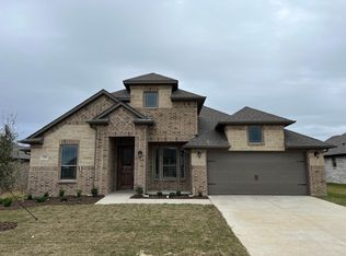 258 Hedgewood Dr, Waxahachie, TX 75165